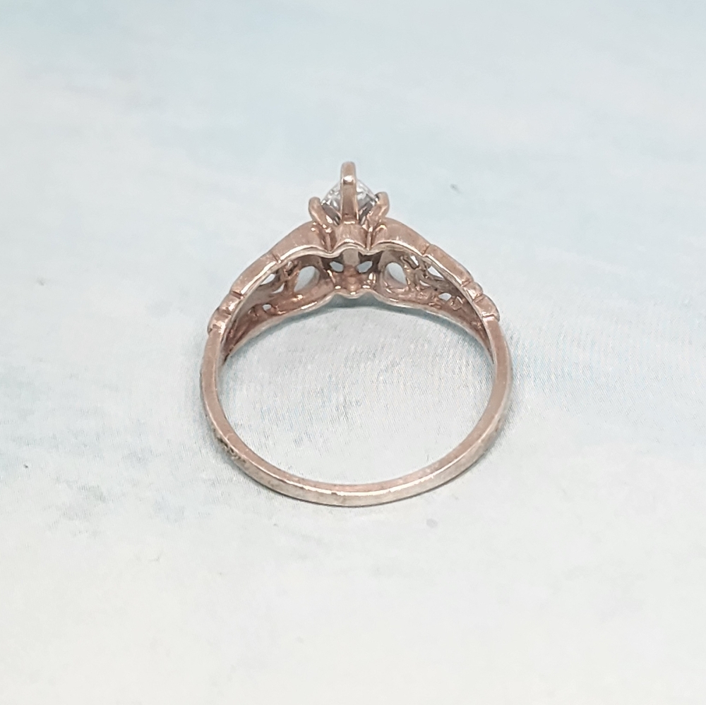Marquis Cut Cubic Zirconia and Sterling Ring - Picture 4 of 6